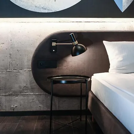 Hotel W Lesie 3*